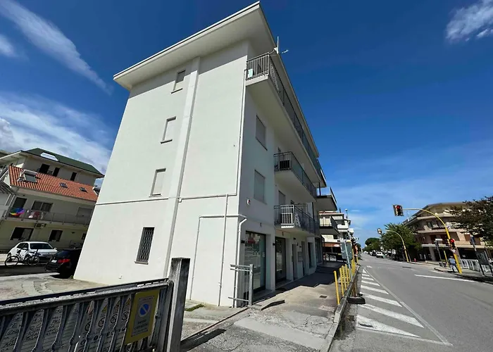 Apartament App4rent - Mansarda Milano Lido di Jesolo