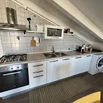 Appartamento App4rent - Mansarda Milano