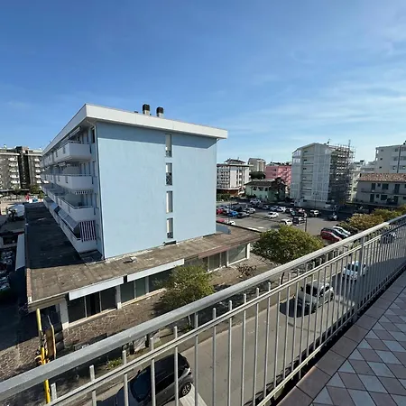 Apartment App4rent - Mansarda Milano